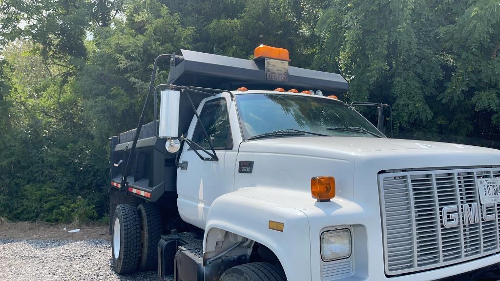 2000 GMC C7500 SINGLE AXLE DUMP TRUCK