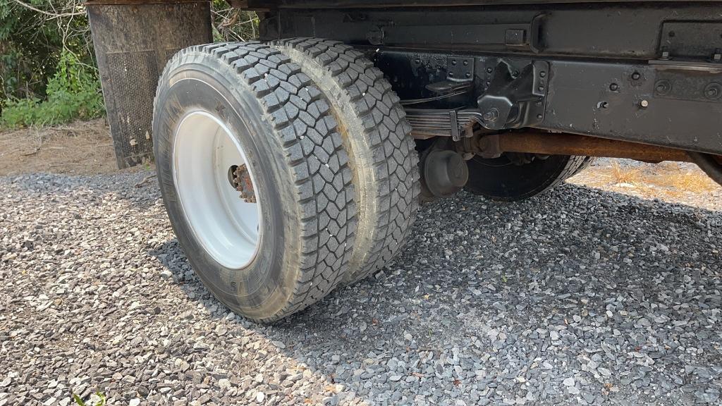 2000 GMC C7500 SINGLE AXLE DUMP TRUCK