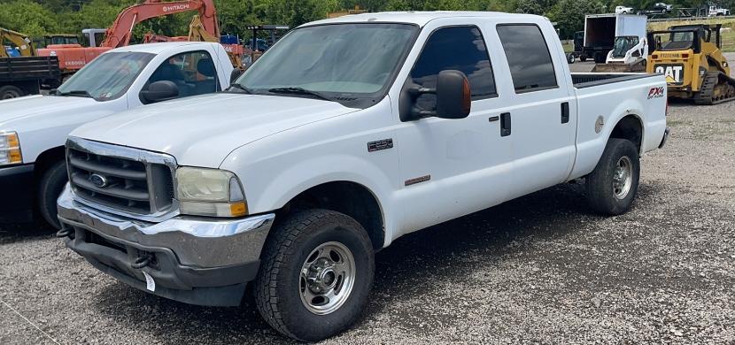 2004 FORD F-250 4 DOOR PICKUP TRUCK