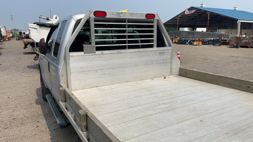 2006 FORD F-250 XLT TRUCK