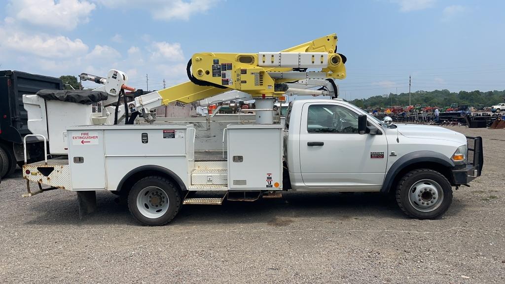 2012 DODGE RAM 5500 HEAVY DUTY BUCKET TRUCK