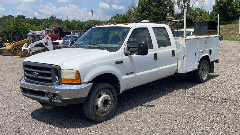 2000 FORD F-550 4 DOOR SERVICE TRUCK