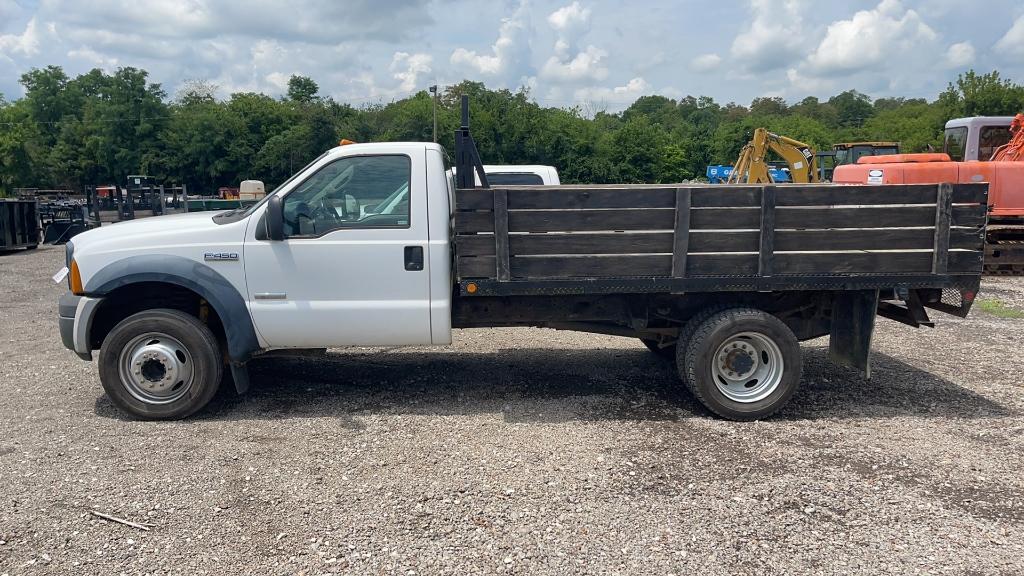 2007 FORD F-450 FLATBED TRUCK 2WD