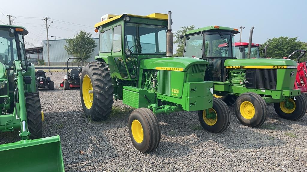 JOHN DEERE 4020 TRACTOR