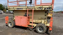 JLG 500 RTS SCISSOR LIFT 4WD