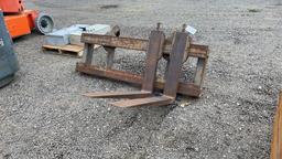 SET OF 48" PALLET FORKS