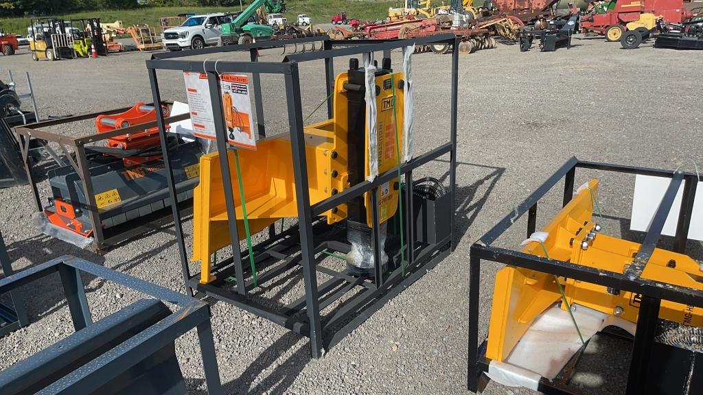 UNUSED TMG SKID STEER HYDRAULIC POST DRIVER