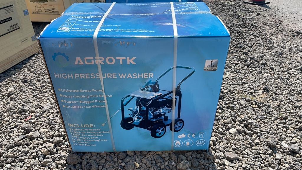 UNUSED AGROTK GASOLINE PRESSURE WASHER