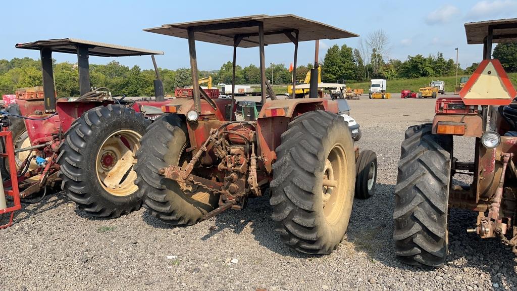 INTERNATIONAL 784 TRACTOR