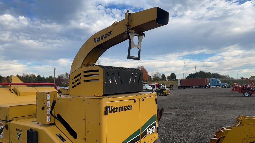 2017 VERMEER BC1500 15" CHIPPER