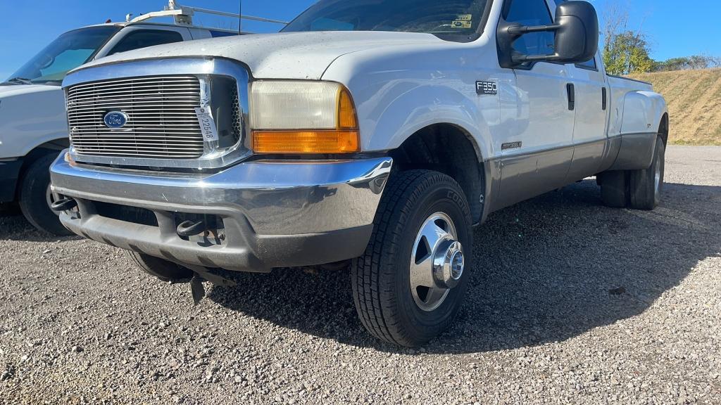 1999 FORD F-350 4 DOOR DUALLY PICKUP TRUCK