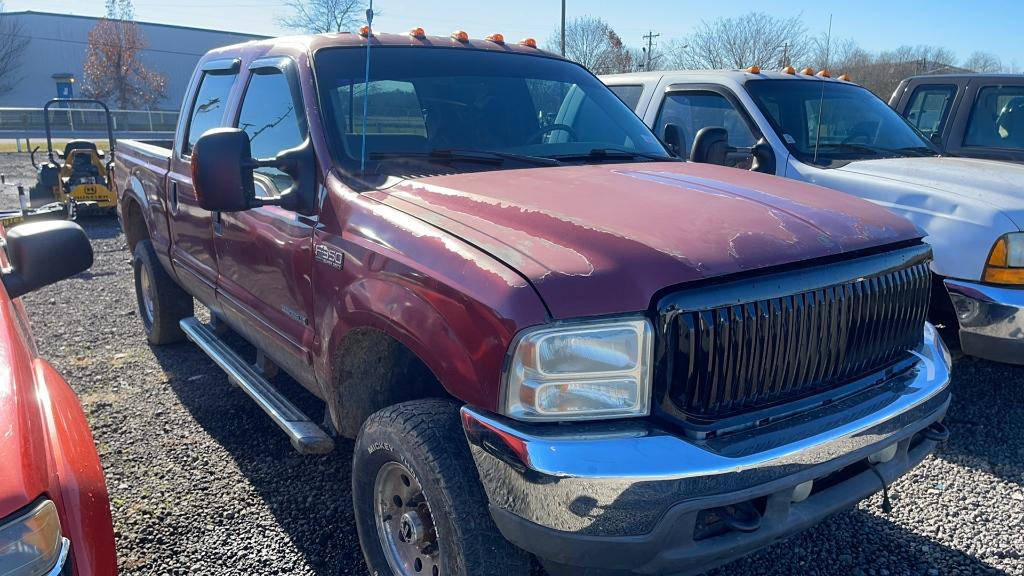 2002 FORD F-350 4 DOOR 4WD PICKUP TRUCK