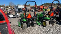 JOHN DEERE 1023E TRACTOR