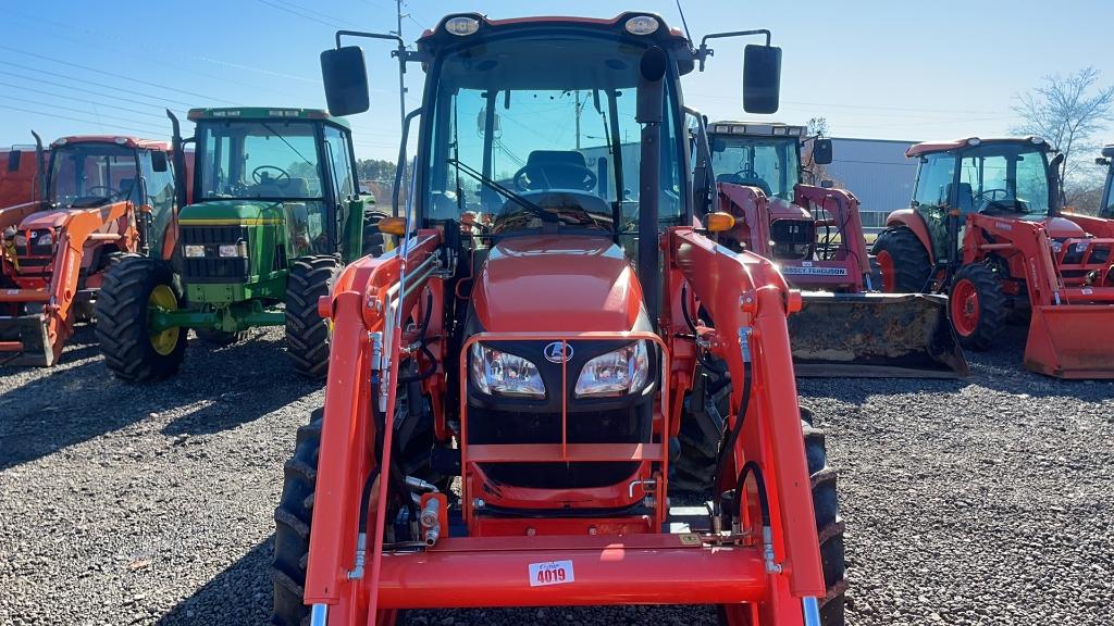 2016 KUBOTA M7060D TRACTOR