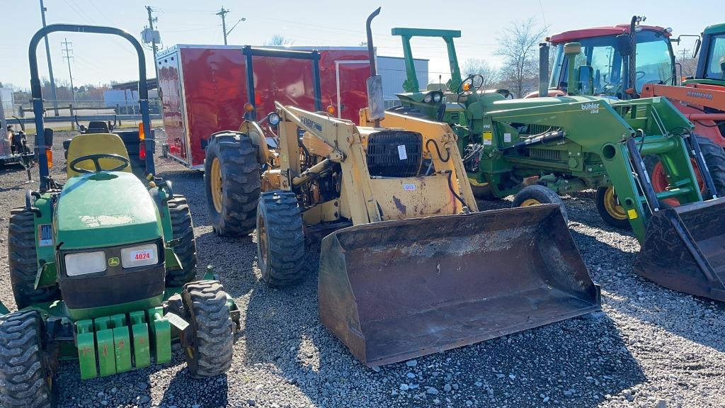 FORD 445A LOADER TRACTOR