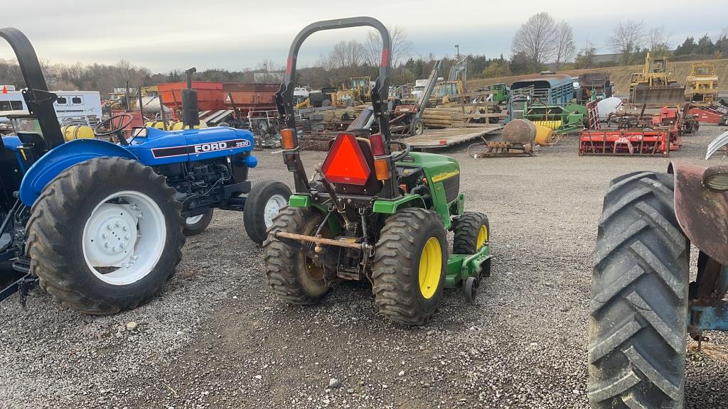 JOHN DEERE 4110 TRACTOR