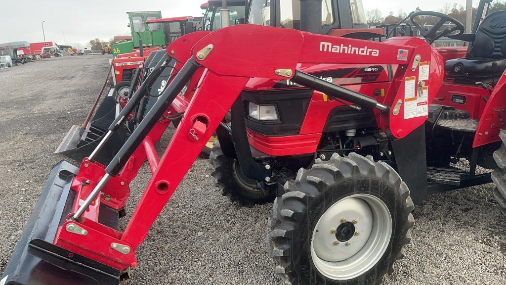 MAHINDRA 5545 TRACTOR