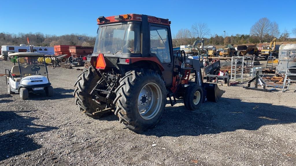 CASE IH 4210 TRACTOR