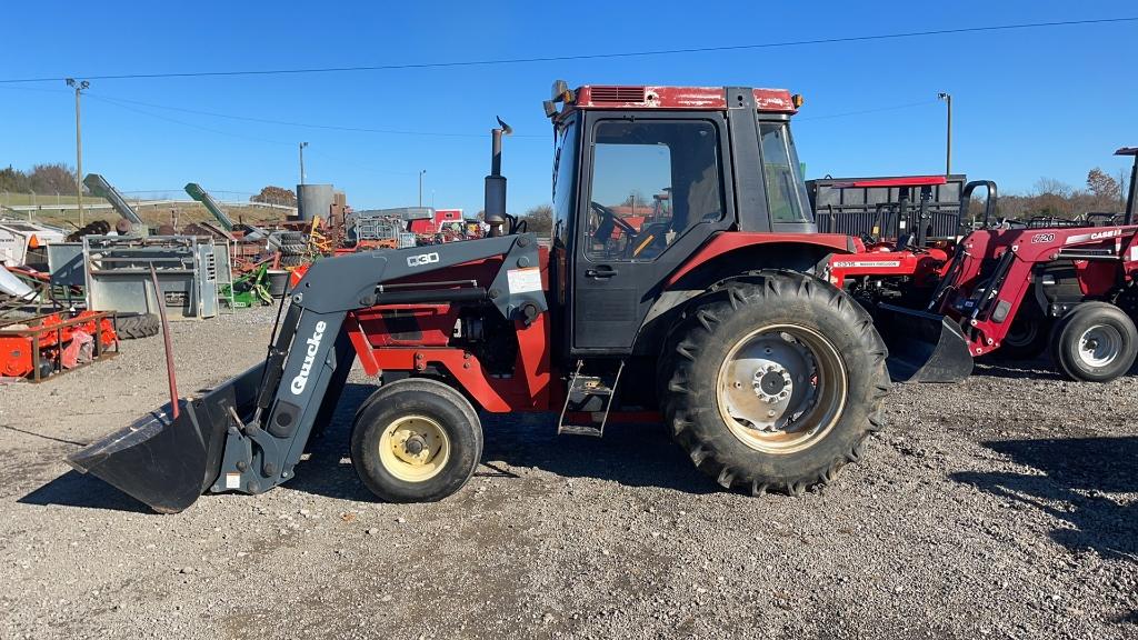 CASE IH 4210 TRACTOR