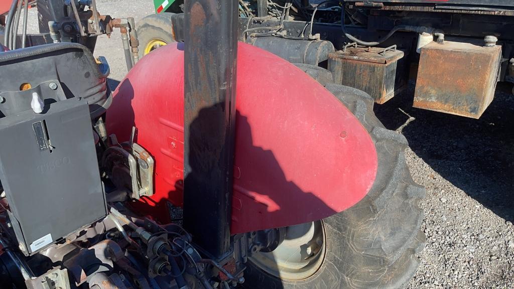 MASSEY FERGUSON 240 TRACTOR