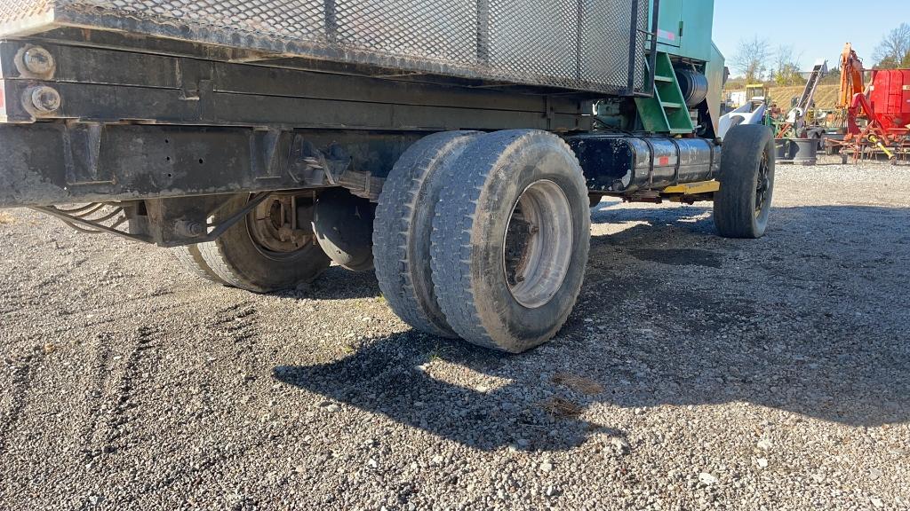 OFF ROAD GRAIN HAULING TRUCK