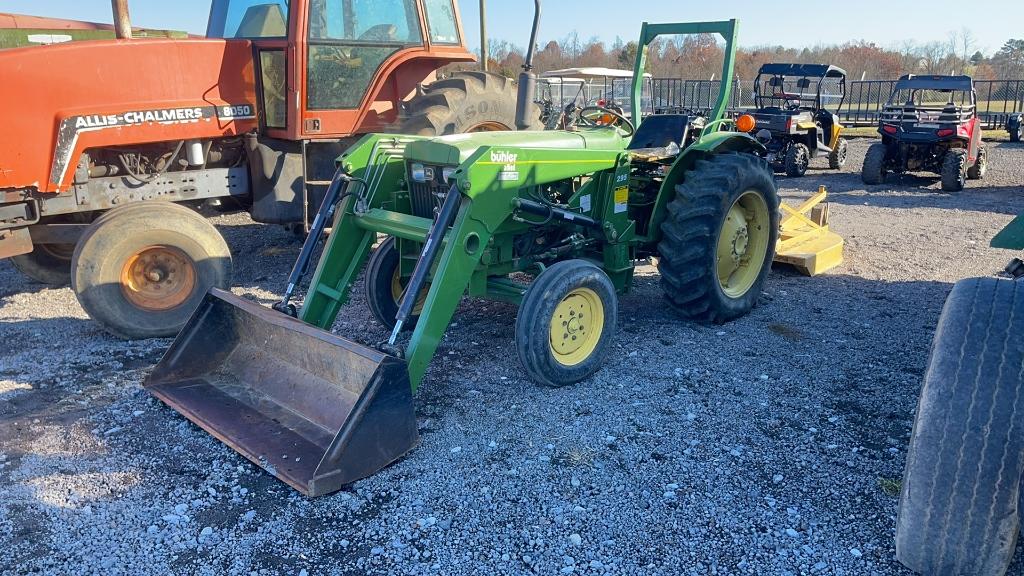 JOHN DEERE 1050 TRACTOR