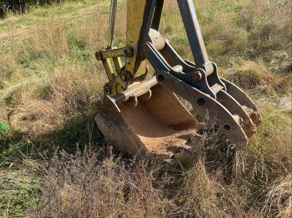 KOMATSU PC120-6 EXCAVATOR