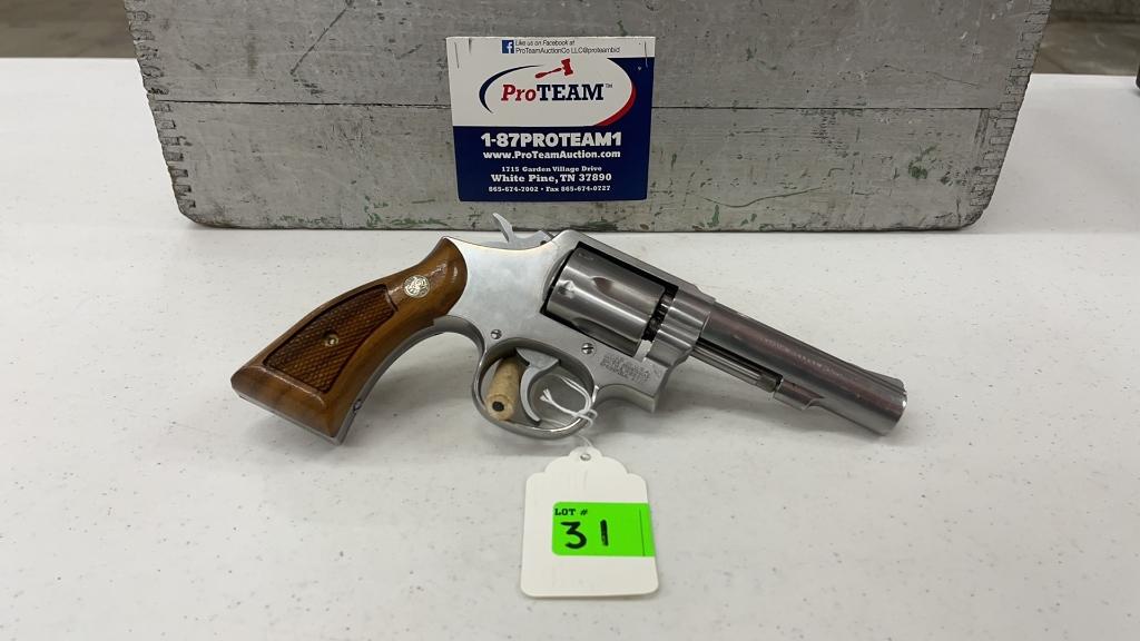 SMITH AND WESSON .38SPECIAL MODEL 64-5 REVOLVER