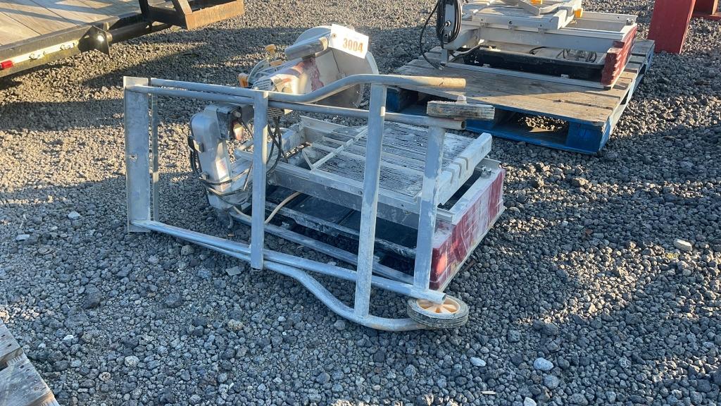 CHICAGO ELECTRIC 10" TILE SAW WITH STAND
