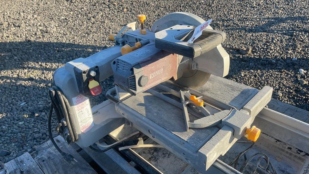 CHICAGO ELECTRIC 10" INDUSTRIAL TILE SAW