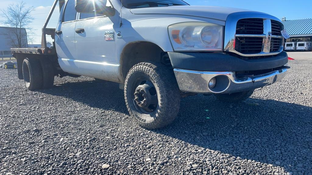 2007 DODGE 3500 CAB AND CHASSIS