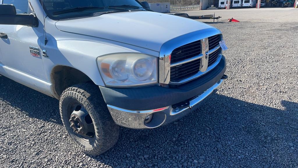 2007 DODGE 3500 CAB AND CHASSIS