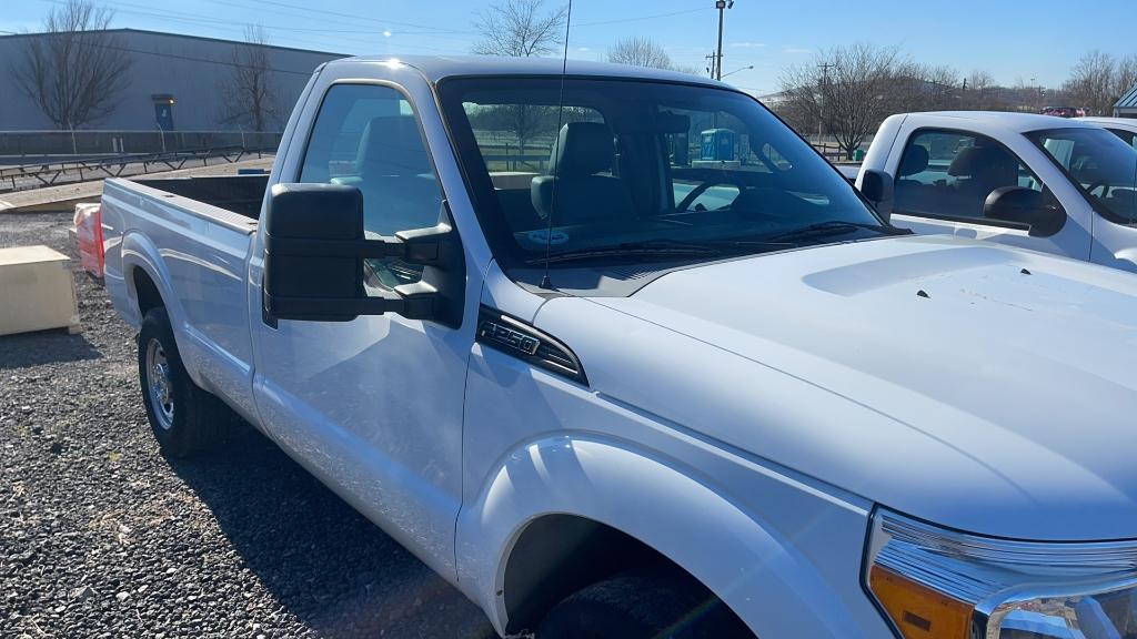 2012 FORD F-250 SUPER DUTY PICKUP TRUCK