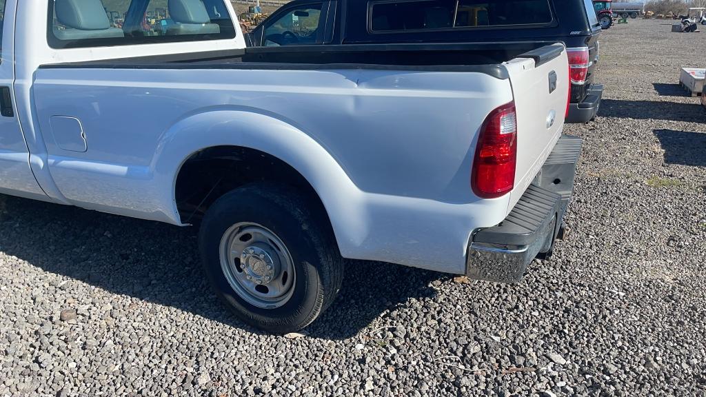 2012 FORD F-250 SUPER DUTY PICKUP TRUCK