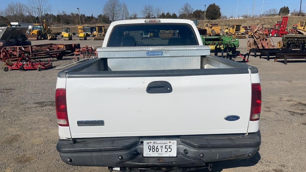 2006 FORD F-250 PICKUP TRUCK