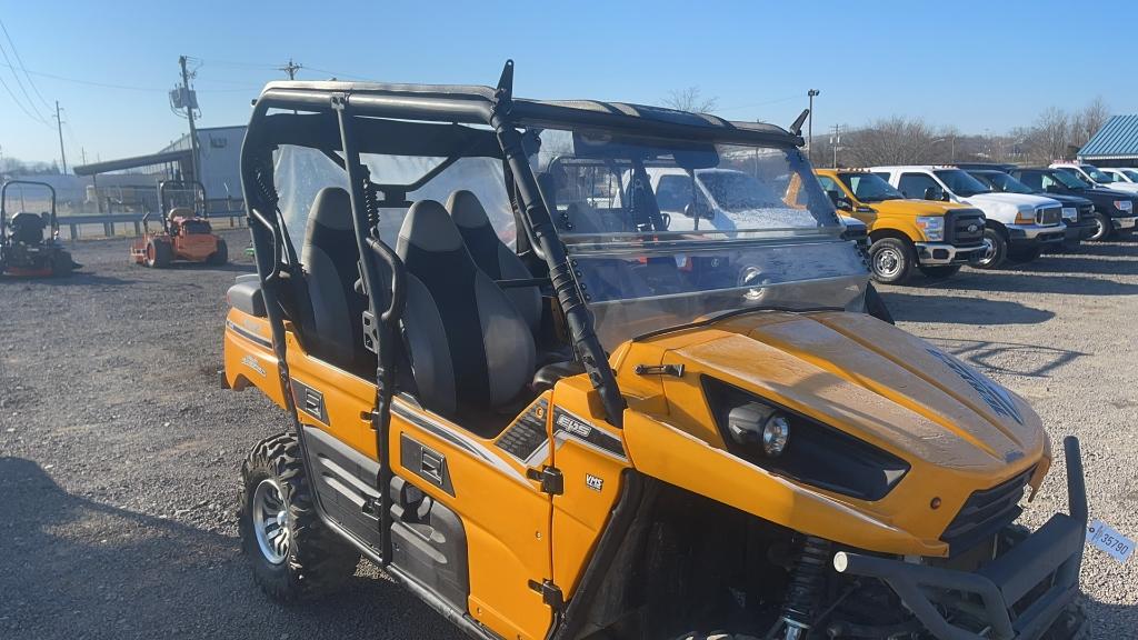 2013 KAWASAKI TERYX4 LE V-TWIN SIDE BY SIDE