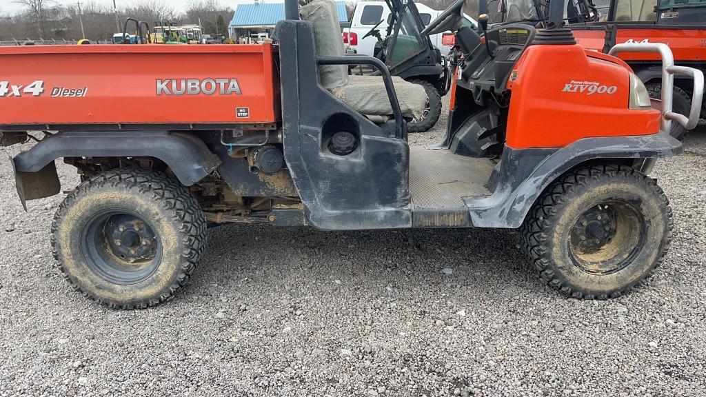 KUBOTA RTV900 SIDE BY SIDE