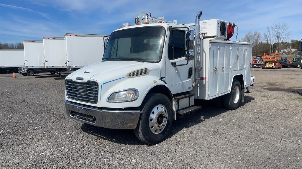 2007 FREIGHTLINER BUSINESS CLASS M2 SERVICE TRUCK