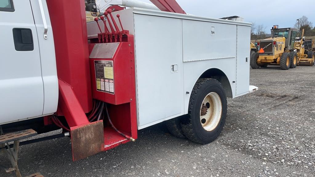 2000 FORD F-650 SERVICE TRUCK