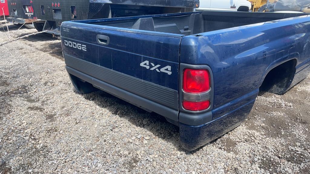 DODGE 2500 TRUCK BED