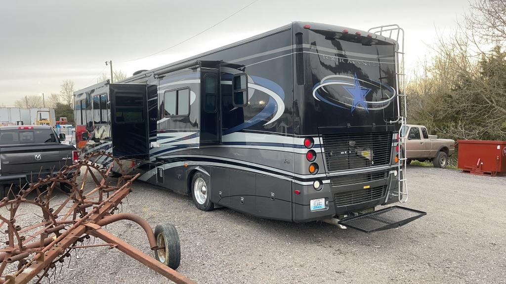 2008 GULF STREAM TOUR MASTER 42' MOTOR HOME