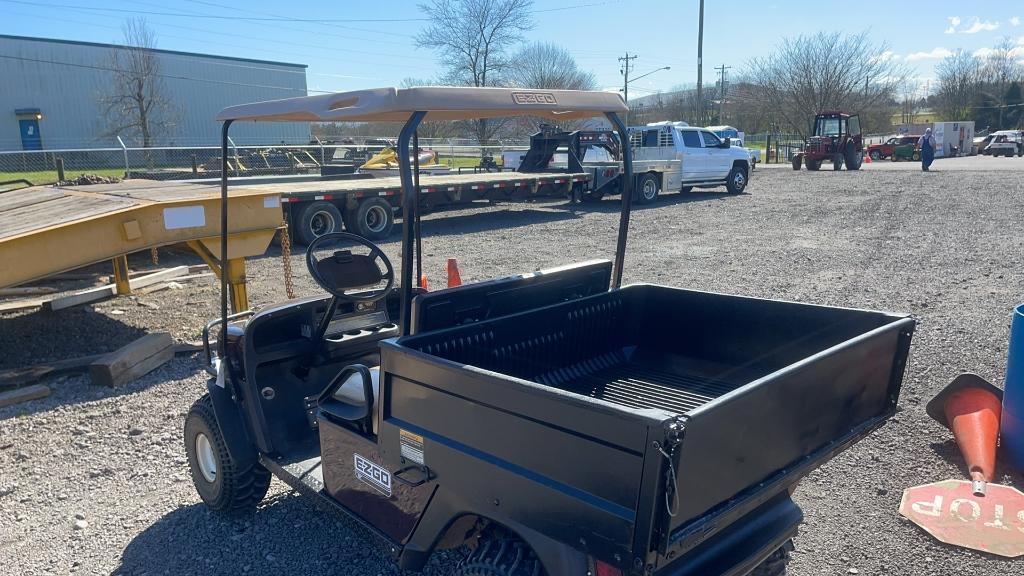 2007 EZ-GO GAS UTILITY GOLF CART