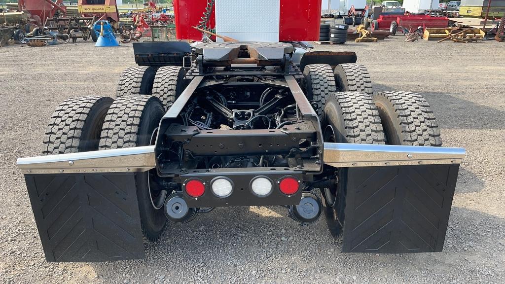 2008 KENWORTH T800 TANDEM AXLE SLEEPER SEMI TRUCK