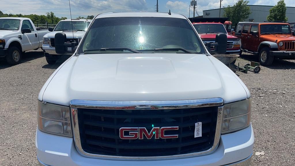 2009 GMC 2500HD CREW CAB PICKUP TRUCK