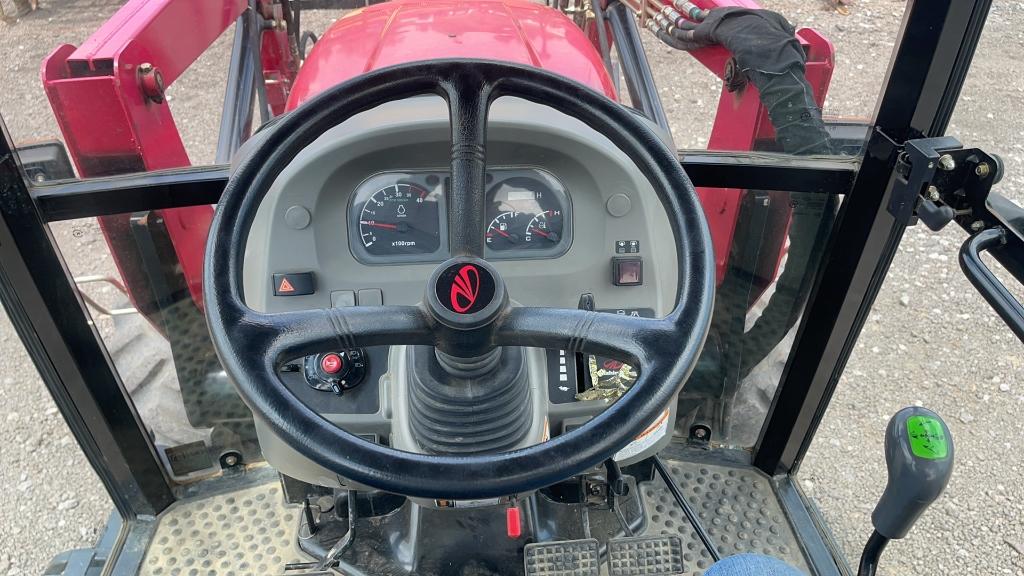 MAHINDRA 5010 TRACTOR