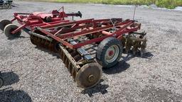 CASE IH 350 8' HYDRAULIC PICKUP DISC HARROW