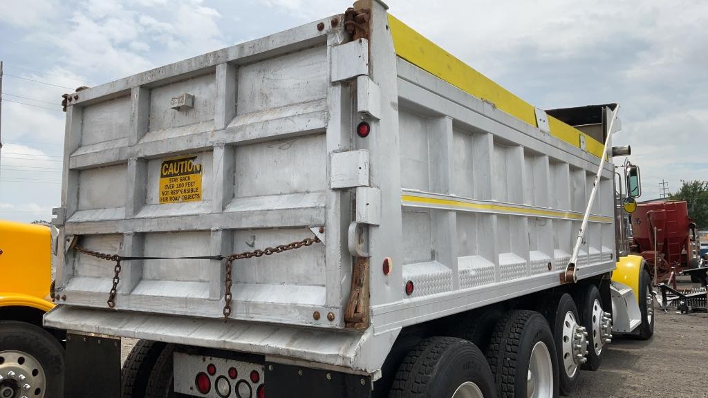 2003 PETERBILT 357 QUAD AXLE DUMP TRUCK