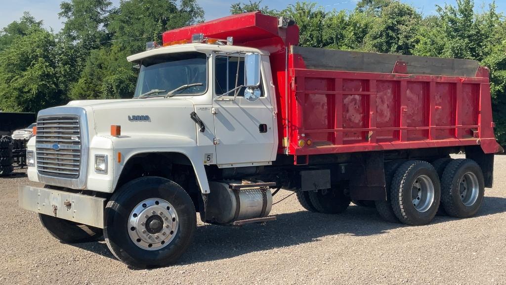 1994 FORD L9000 TANDEM AXLE DUMP TRUCK