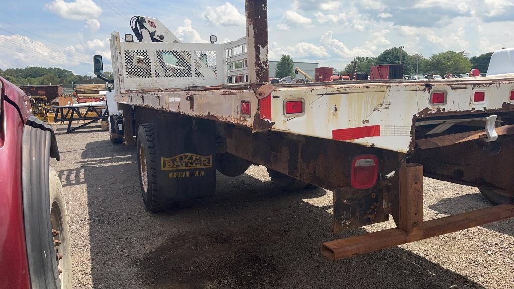 2005 GMC 7500 CRANE TRUCK