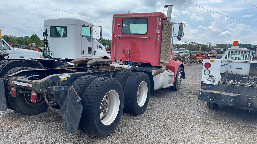 1994 PETERBILT 375 TANDEM SEMI